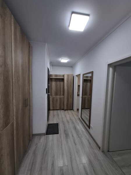 Cotroceni, Exigent Plaza,