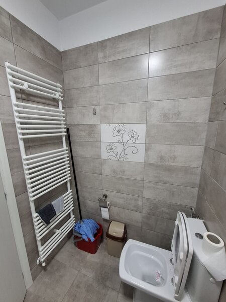 Cotroceni, Exigent Plaza,